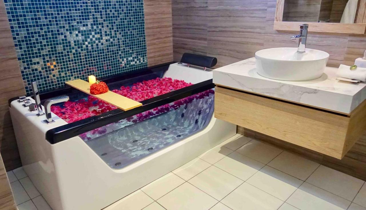 Zero Degree Residence Fuvahmulah Exteriör bild